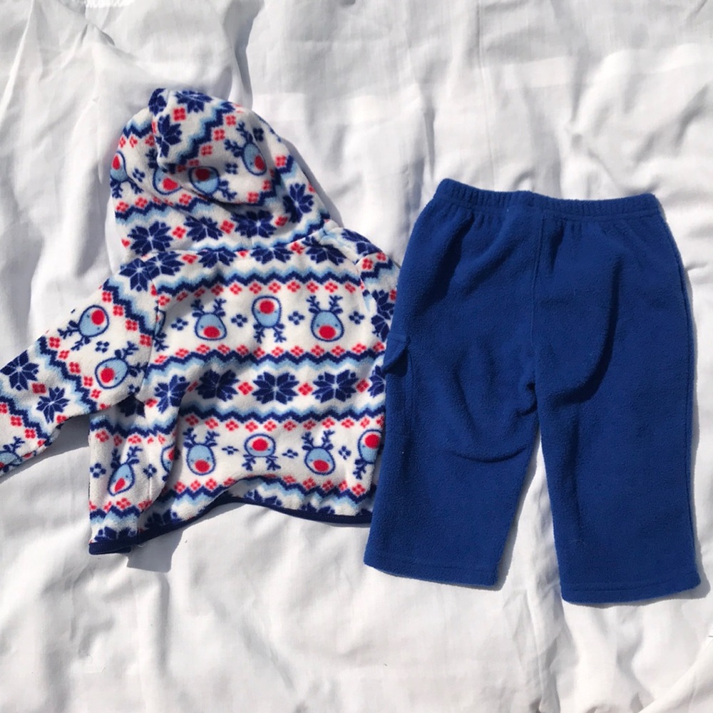 Winter Fleece Set - Picture 4 of 6